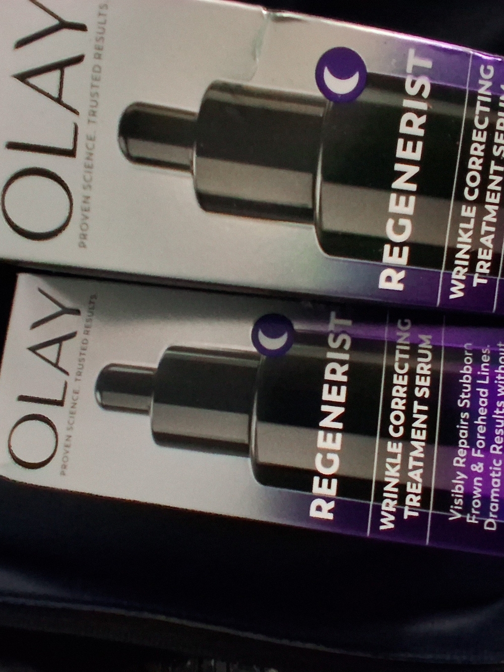 2 OLAY Regenerist Wrinkle Correcting Treatment Serum Purple and Silver Packaging
